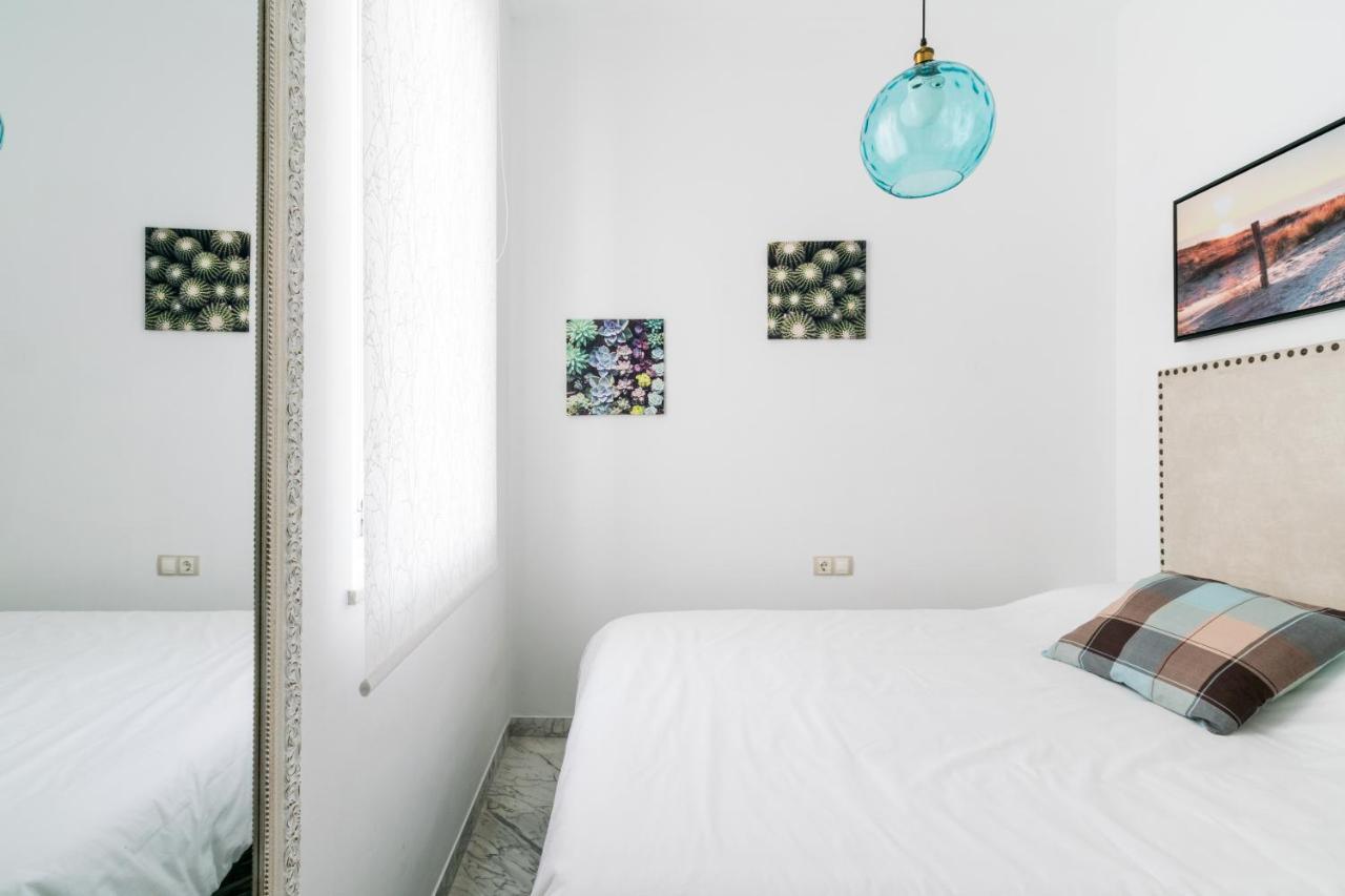 Veoapartment Ciriaco セビリア エクステリア 写真