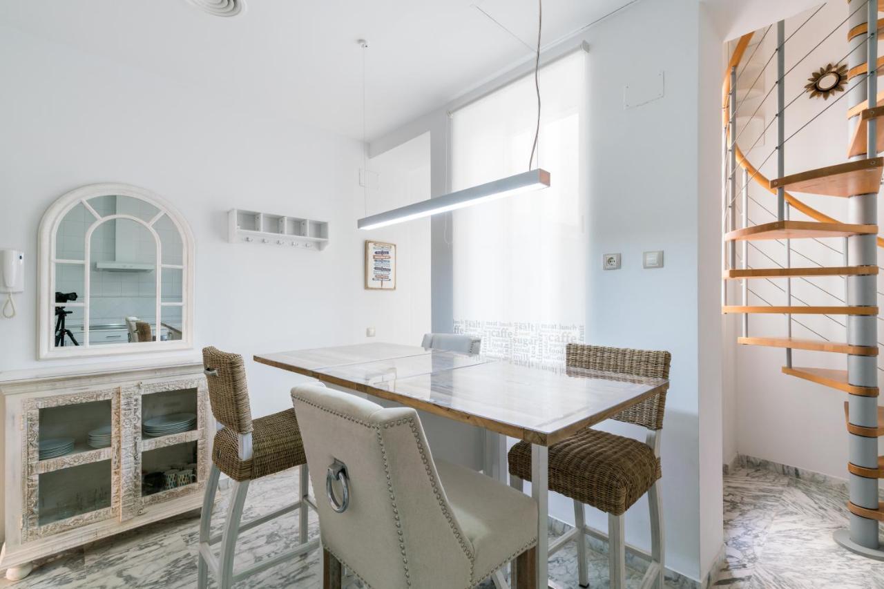Veoapartment Ciriaco セビリア エクステリア 写真